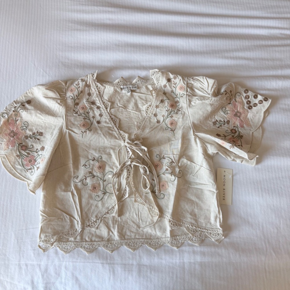 Moon River Embroidered Tie Front Crop Top Linen Blend Floral Scallop Lace Small - Picture 6 of 10